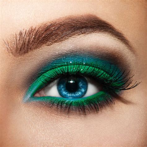 Green Eye Makeup Canvas Wall Art | ElephantStock