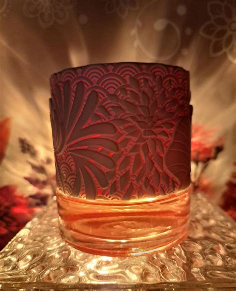Scarlett Cacharel Parfum - ein es Parfum für Frauen 2009