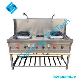 Lpg Three Burner Gas Range For Commercial In Mumbai Synergy Fabtech