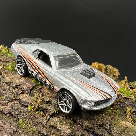 Ford Mustang Mach Silber Metalis Hotwheels Kaufen Auf