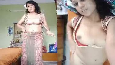 Sexy Girl Shows Boobs And Pussy Indian Tube Sex