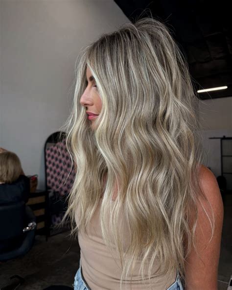 Buttery Blonde Hair Color Ideas For Balayage Golden Tones And Creamy Highlights
