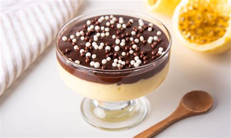 Mousse de Maracujá Ganache de Chocolate Receita Dr Oetker