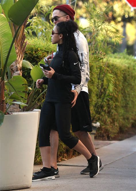 Robert Pattinson Touches FKA Twigs's Butt | Pictures | PS Celebrity
