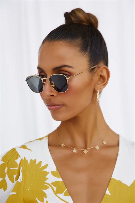 BanbÉ The Turlington Sunglasses Gold Smoke Fortunate One