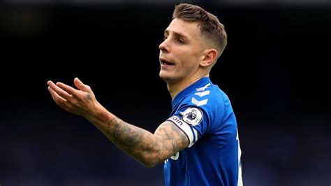 Lucas Digne Everton Defender Fit For Fa Cup Match Against Rotherham