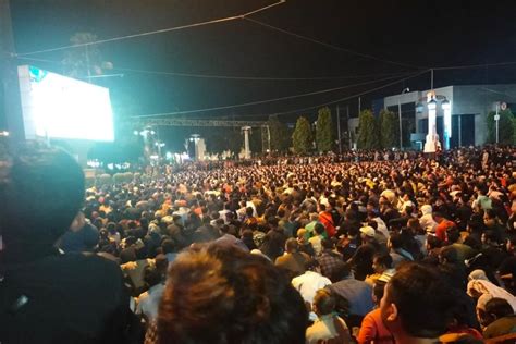 Foto Ribuan Warga Nobar Final Indonesia Vs Thailand Sea Games Di