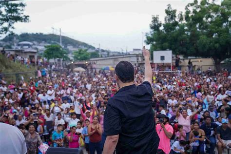 Guayaquil Celebra A Las Madres Con Homenaje Del Alcalde Aquiles Alvarez