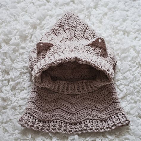 Ravelry Sand Cat Hooded Cowl Pattern By Mon Petit Violon