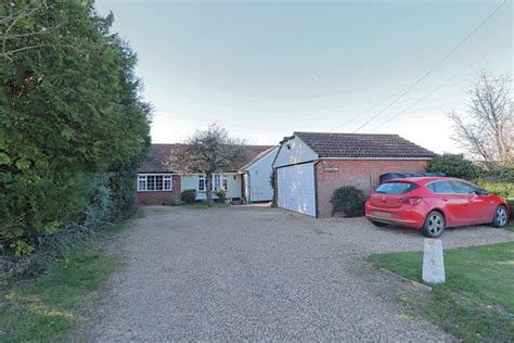 Fairstead Road Terling Chelmsford Cm3 4 Bedroom Detached Bungalow