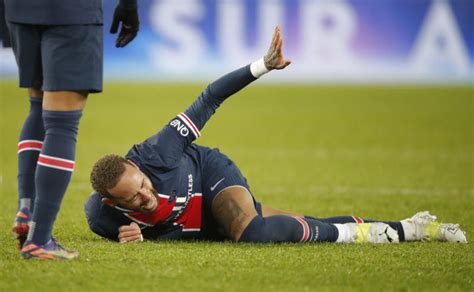 Neymar In Tears After Being Taken Off On Stretcher With Suspected