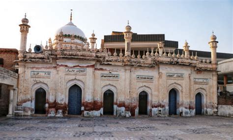 The Spiritual History Of Jalalpur Sharif Shrine Newspaper Dawncom