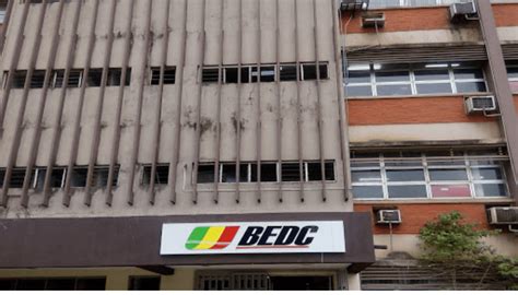 NLC TUC Pickets BEDC Headquarters In Ondo Over Hike In Electricity