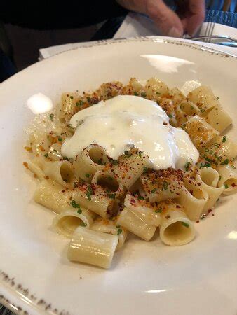 Borough Bar Grill Calgary Updated 2024 Restaurant Reviews Photos And Reservations Tripadvisor