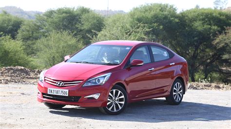 Hyundai 4s Fluidic Verna 2015 Exterior Car Photos Overdrive