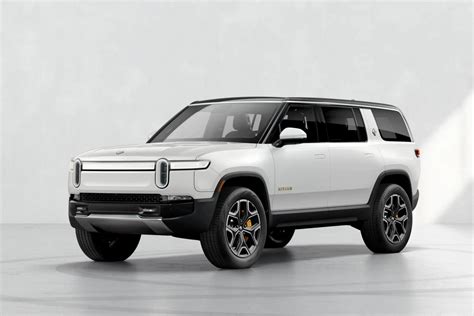 Rivian R1s Dual Motor Awd Standard Pack Tech Specs And Prices Evspecs