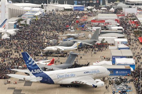 Affichage Parc Des Expositions Paris Le Bourget Next One