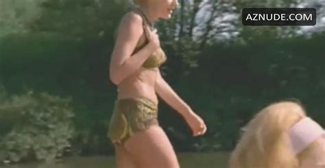 RENATA LITVINOVA Nude AZNude