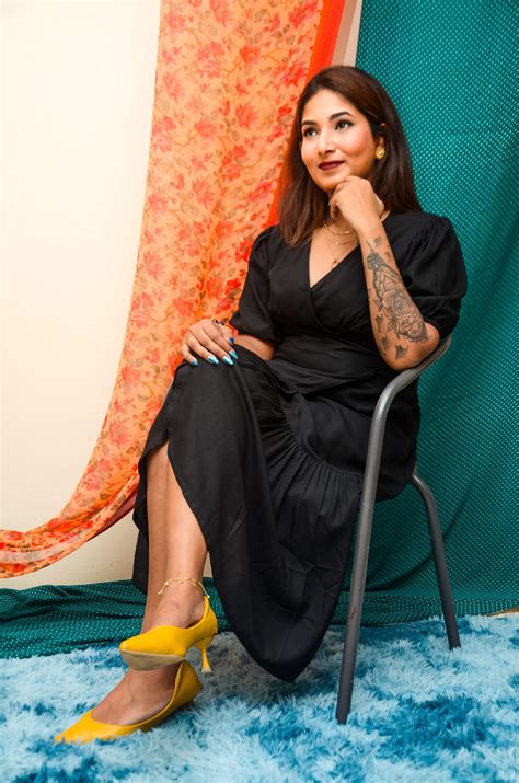 Plain Black Dress with Slit | RISHIIKA