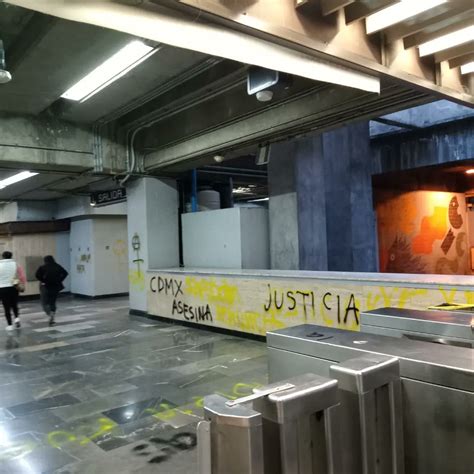 Exigen Justicia Para Yaretzi Víctima Mortal Del Choque De Trenes En El Metro Cdmx