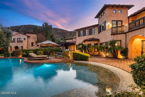 Agoura Hills Luxury Homes - Agoura Hills Communities