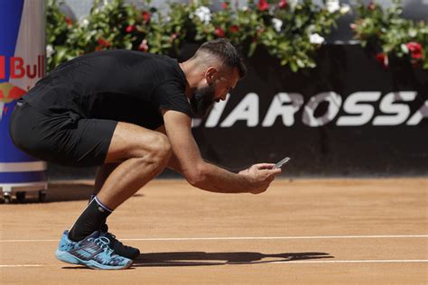 why roland garros has line judges 3