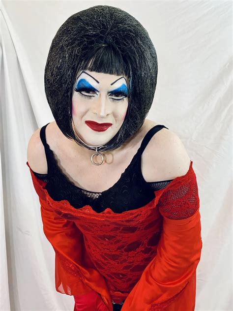 Heavy Makeup Slut Hot In Red In January 17 Pics XHamster
