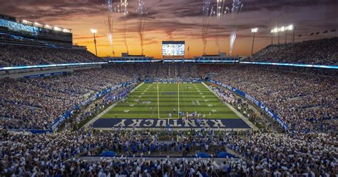 50 Years Of Memories At Commonwealth Stadium And Kroger Field