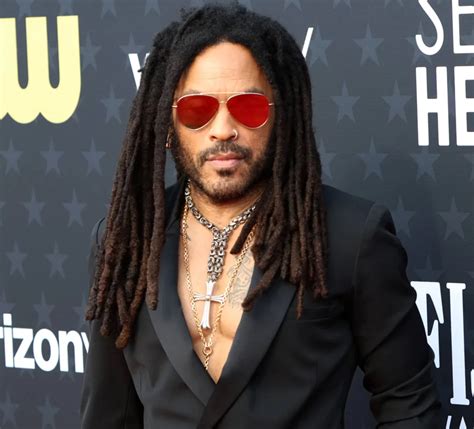 Lenny Kravitz honored with star on Hollywood Walk of Fame | Big 102.1 ...