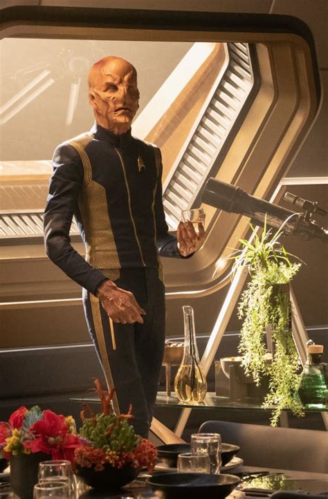 Saru by the Telescope - Star Trek: Discovery Season 3 Episode 4 - TV Fanatic