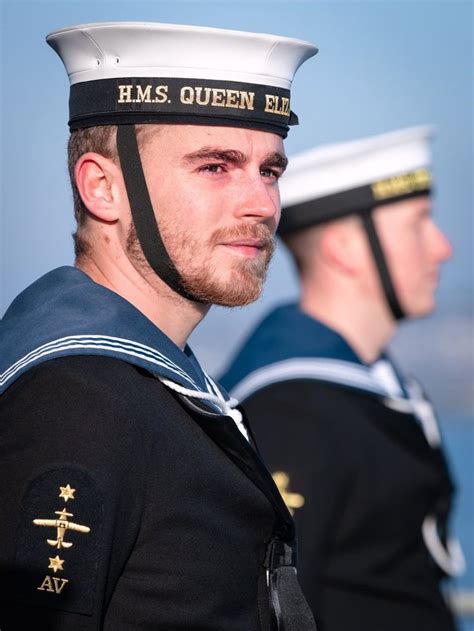 Hms Queen Elizabeth Images Win Royal Navy Photographic Award Royal