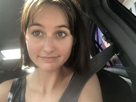 Am I still pretty without any makeup? [over 18] | Scrolller