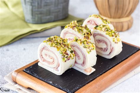 ROTOLINI DI MORTADELLA E PISTACCHIO ricetta rotolini con pancarrè