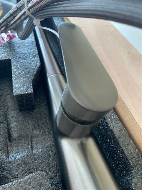 Brand New Gunmetal Grey Brushed Matte Pull Out Kitchen Tap Faucet Hot Cold Furniture Home