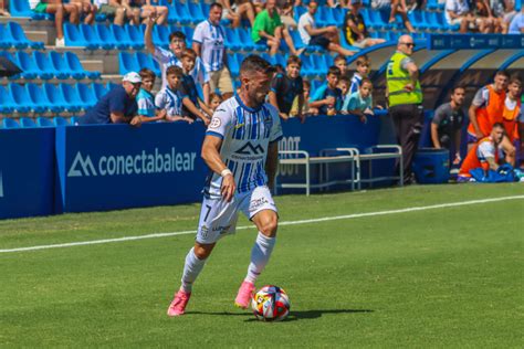 Javi Moreno es blanquiazul Hércules de Alicante CF