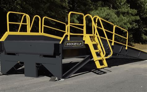 Dockzillas Dock House With Exterior Loading Dock Leveler