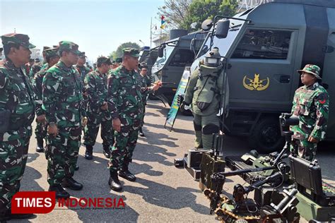 Mayjen Farid Makruf Ikuti Apel Kesiapan Pasukan Latgab TNI 2023 TIMES