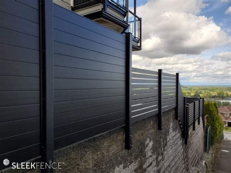 8 Reasons to install a Black Aluminum Fence.