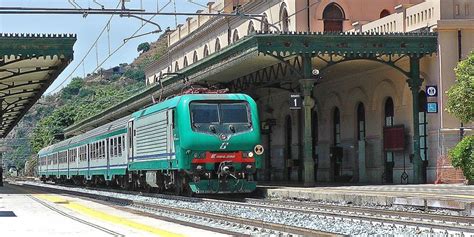 Ritardi Penalizzanti Una Costante Nel Trasporto Ferroviario Siciliano