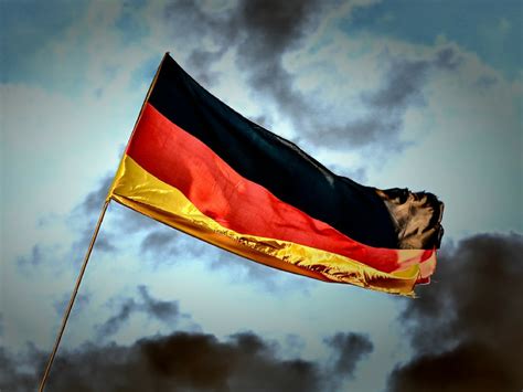 Bandera de ALEMANIA: Imágenes, Historia, Evolución y Significado