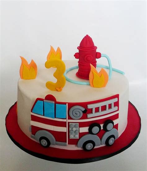 Fire truck cake - Decorated Cake by cakeSophia - CakesDecor