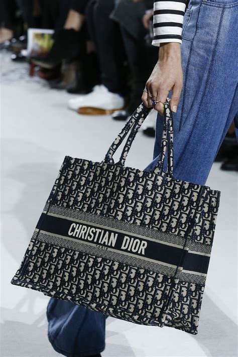 Dior Springsummer 2018 Runway Bag Collection Spotted Fashion