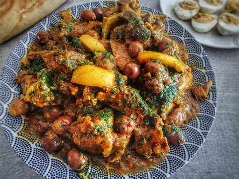 Tajine De Viande Aux Olives Et Persil La Cuisine De Lya