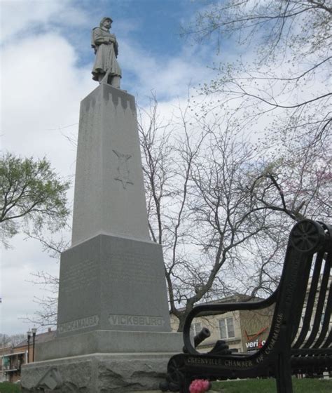 Venues in Southern Illinois | - Civil War Monument at the Veterans' Memorial