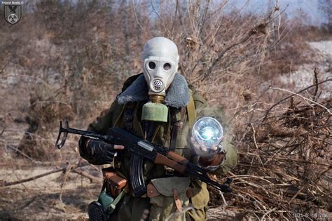 Stalker and the Moonlight Artifact (S.T.A.L.K.E.R. Cosplay) : r/stalker