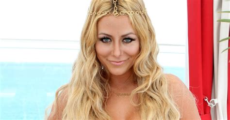 ASIAN GIRLS Aubrey ODay Bikini Photoshoot Candids In Miami