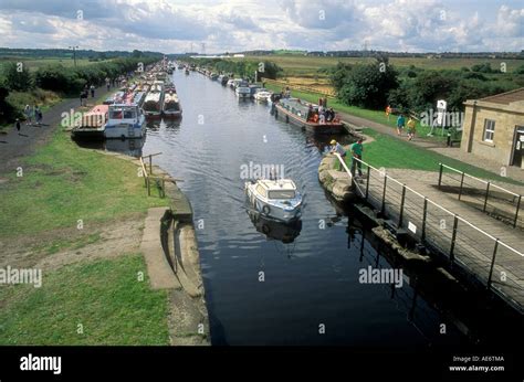 Inland waterway hi-res stock photography and images - Alamy