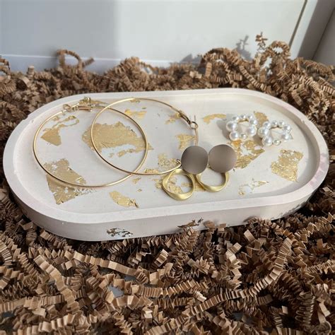 Гипсовый поднос в интернет-магазине на Ярмарке Мастеров | Хранение ...