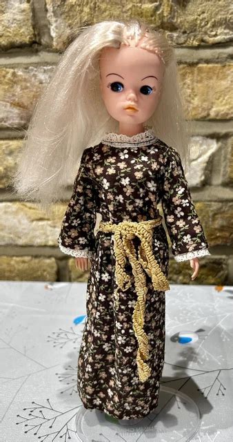 VINTAGE SINDY DOLL X Blonde PicClick UK
