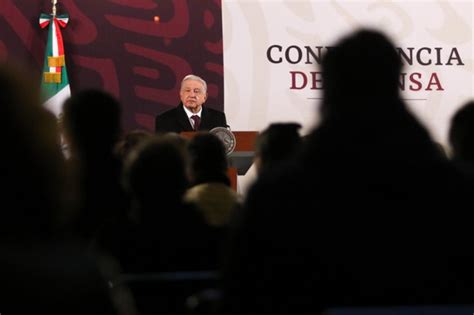 Revista Fundamentos Atribuye AMLO filtración de datos de mañaneras a